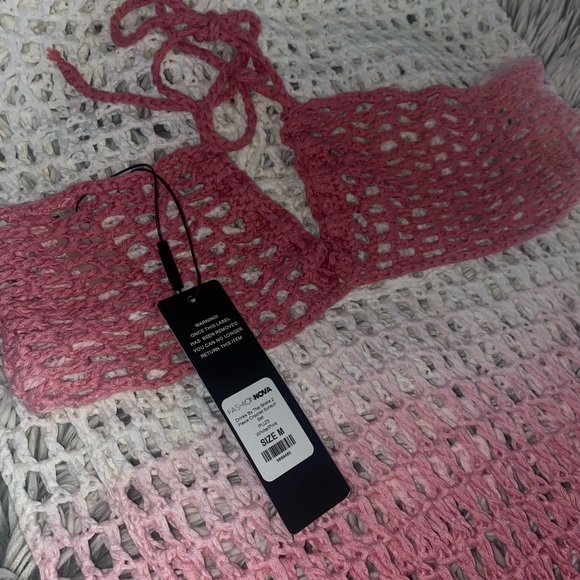 New White & Pink Crochet Beach Coverup Set, Size M - Picture 2 of 5